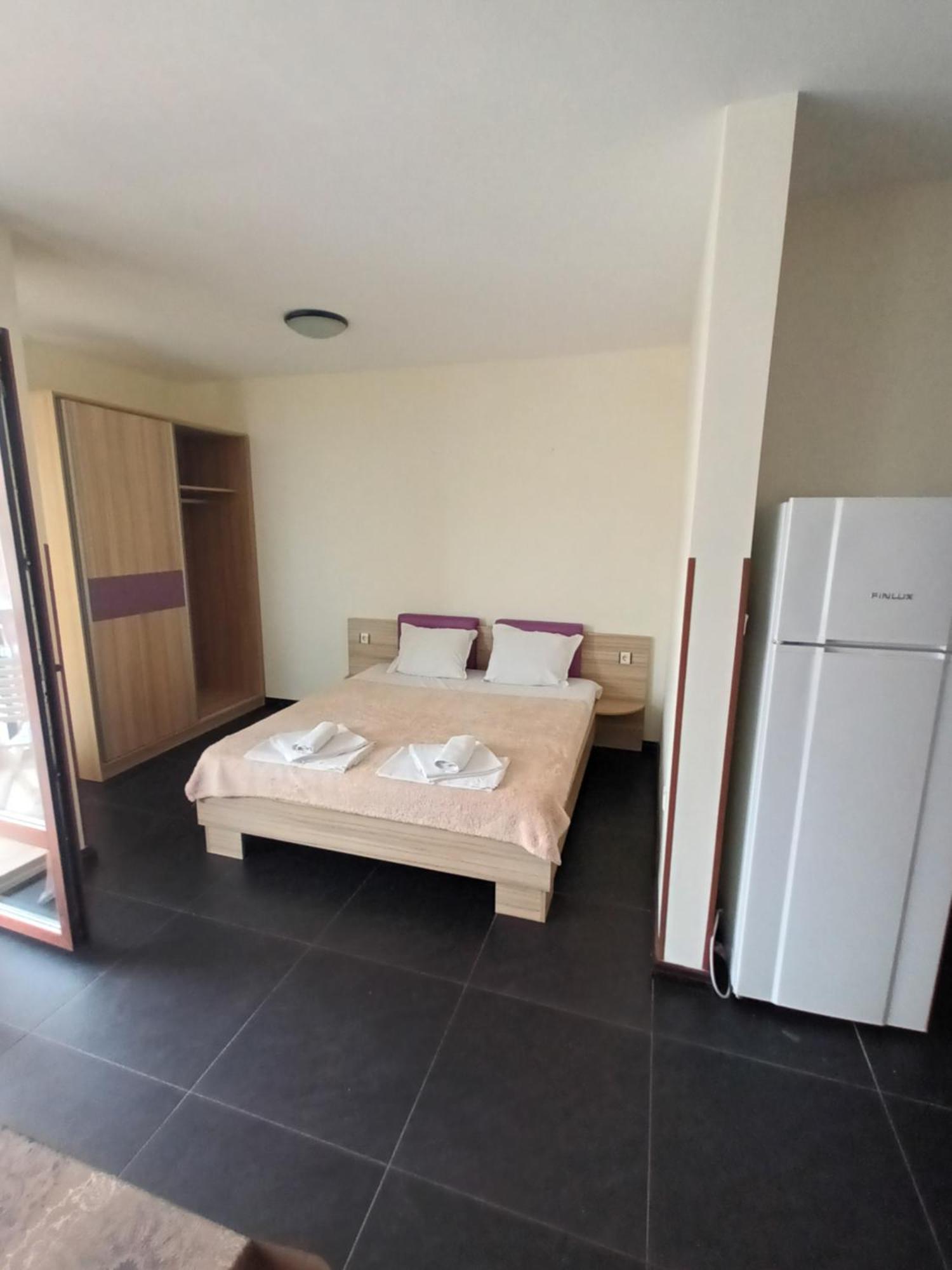 Студио-Шипка Sveti Vlas Extérieur photo